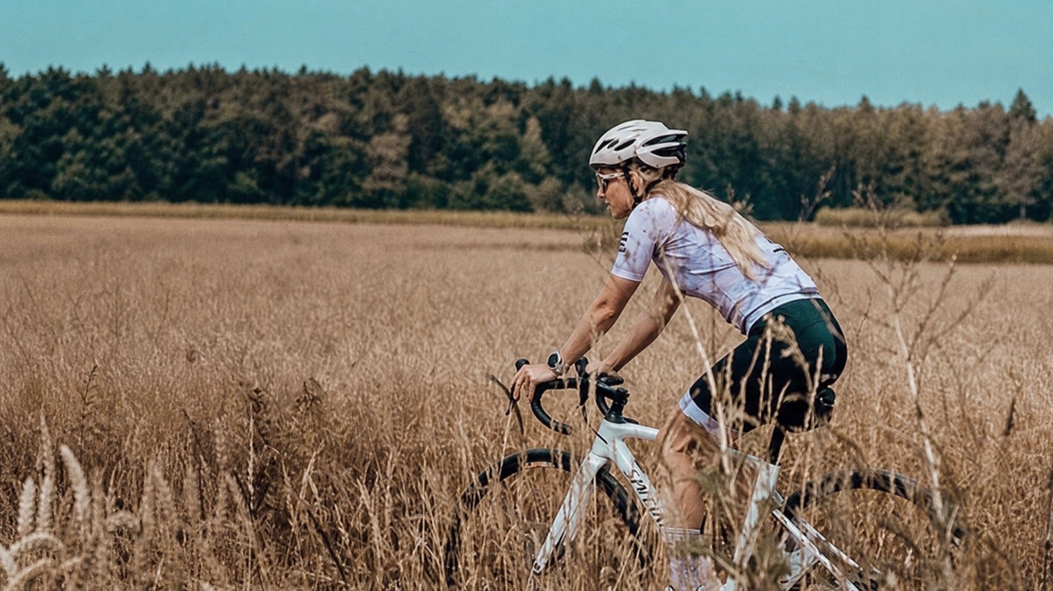 From a young girl’s dream of completing an Ironman to becoming "Cycling.mama" – Jenny's Story