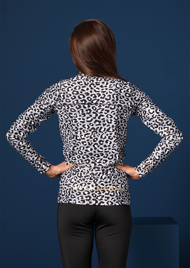 Back of half-zip with long sleeve in Grey Leo