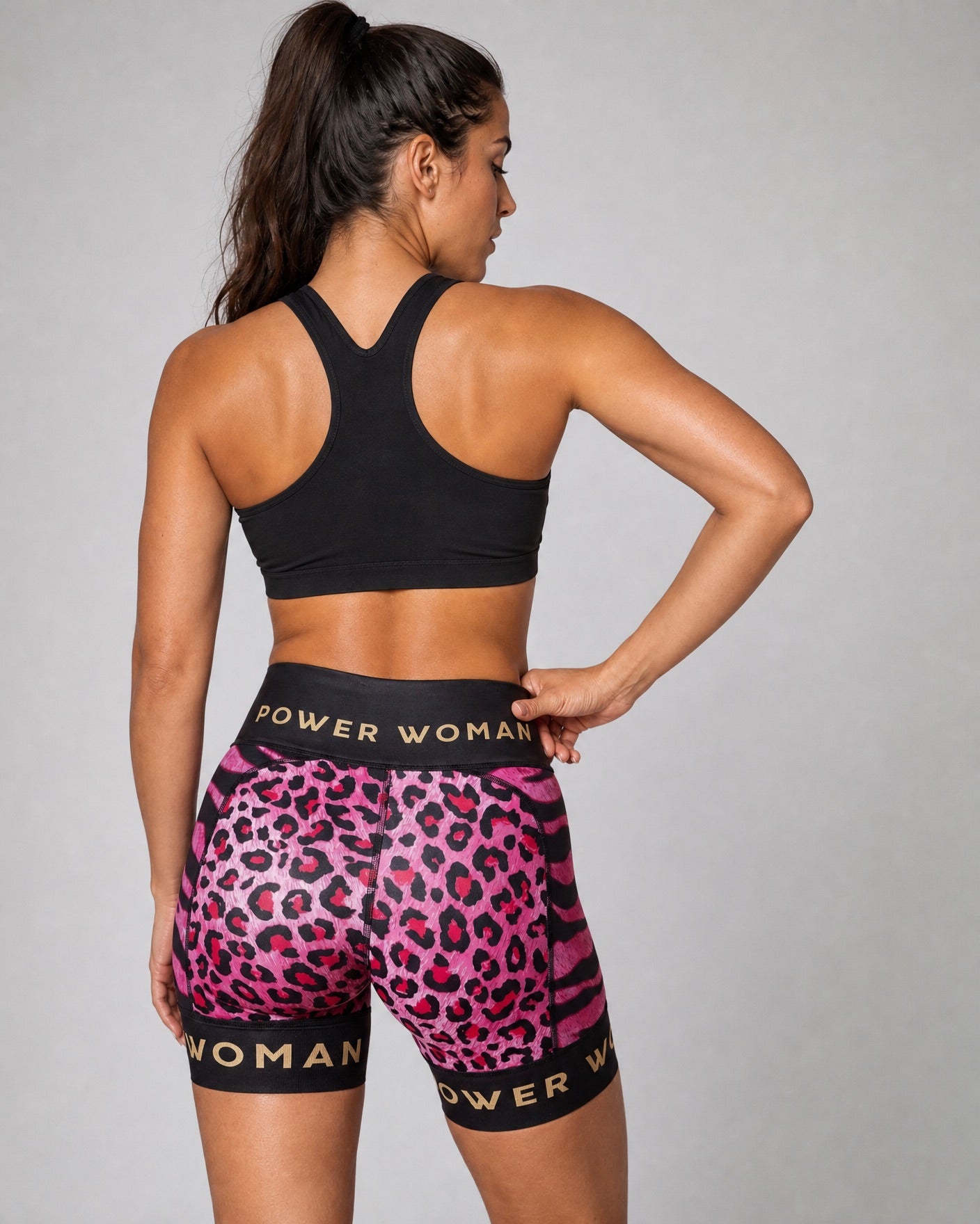 Run Hot Shorts | Leo/Zebra - Strawberry Swirl